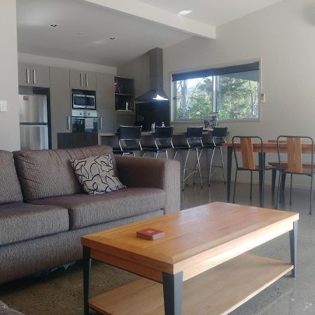 Ryder Ridge Holiday Home Motueka Eksteriør billede
