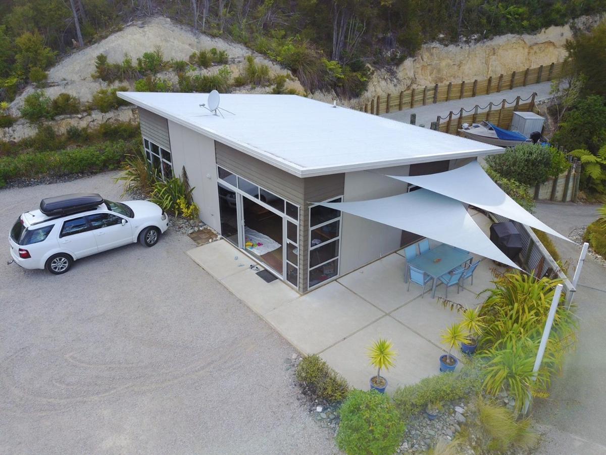 Ryder Ridge Holiday Home Motueka Eksteriør billede